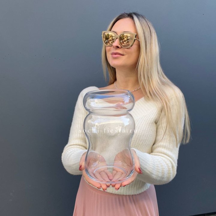 Стеклянная ваза №1 в Бийске